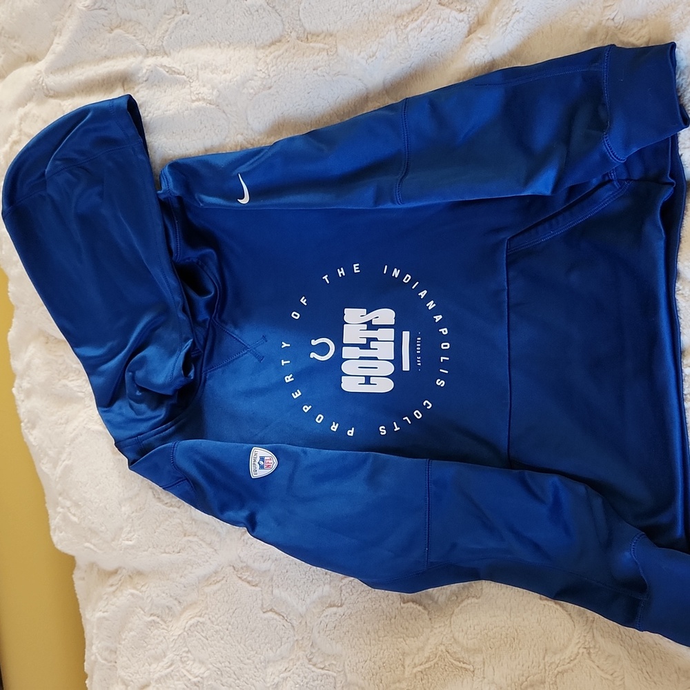 Boy's Nike Indianapolis Colts hoodie